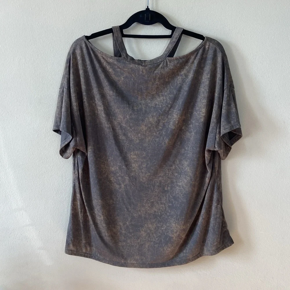 New Harlow & Graham Grey Tan Tie Dye Tee Shirt Medium Short Sleeve Casual Cutout - Picture 6 of 6